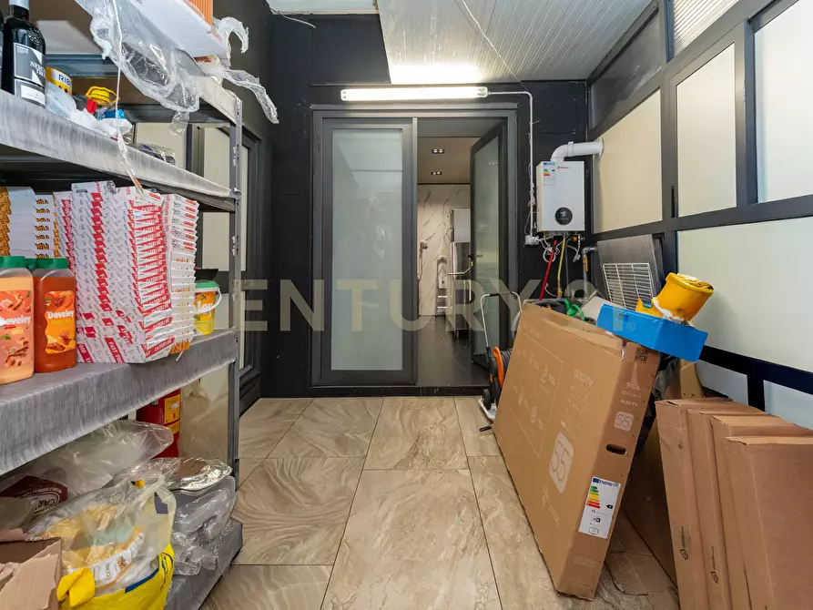 Immagine 36 di Attività commerciale in vendita  in Corso Indipendenza 131 a Catania