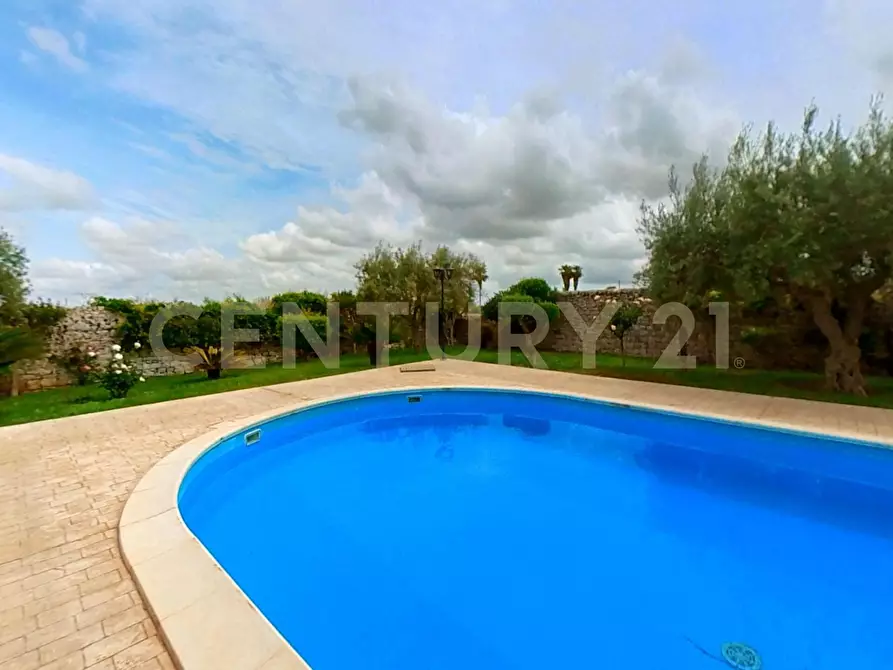 Immagine 10 di Villa in vendita  in Via Passo Parrino 19 a Modica