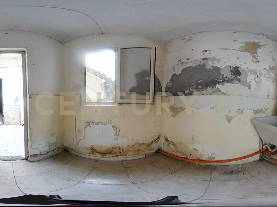 Immagine 55 di Porzione di casa in vendita  in Via Giudice 10 a Catania