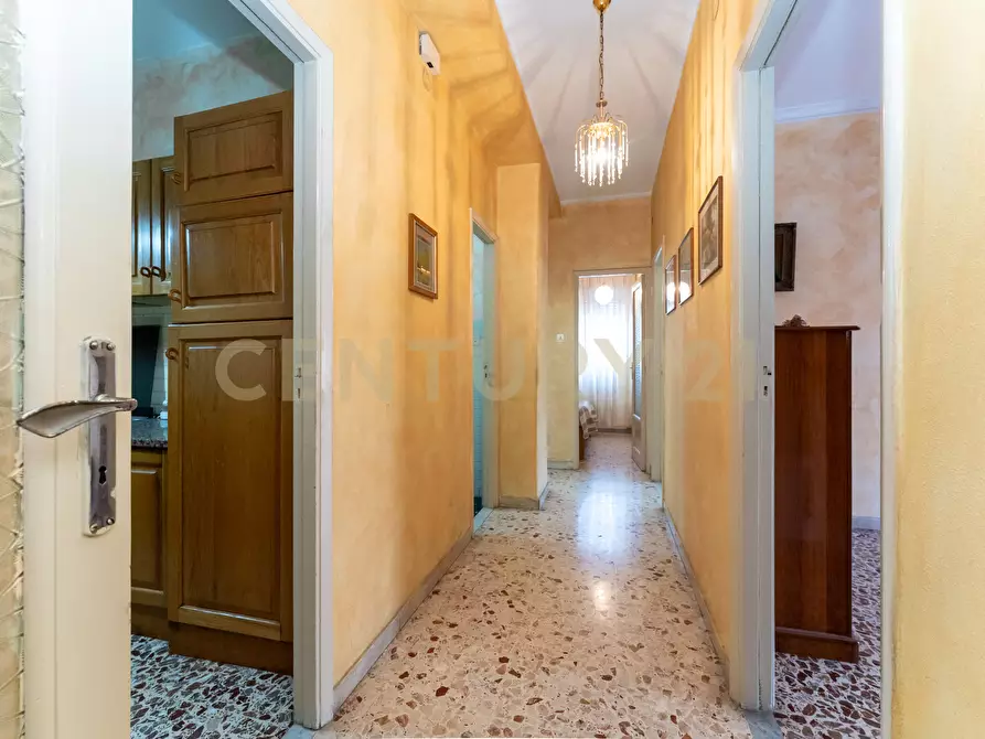 Immagine 42 di Trilocale in vendita  in Via Giambattista Pensabene 13 a Catania