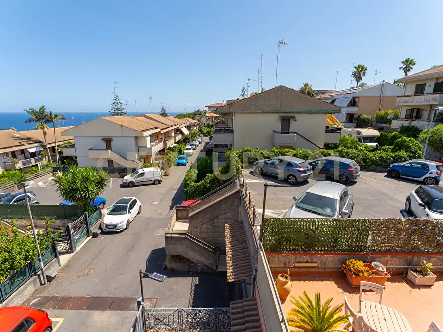 Immagine 25 di Casa indipendente in vendita  in Via Vampolieri 34m a Aci Catena