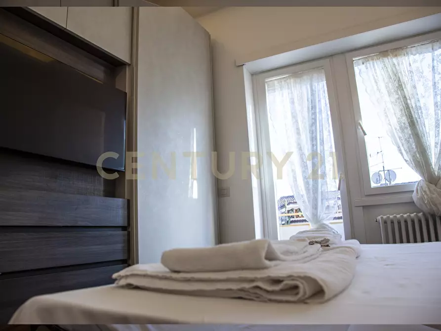 Immagine 2 di Bilocale in affitto  in Via Montecristo 10 a Roma