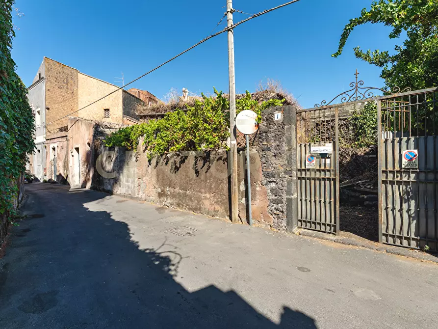 Immagine 7 di Casa indipendente in vendita  in Via Manganelli 3 a Mascalucia