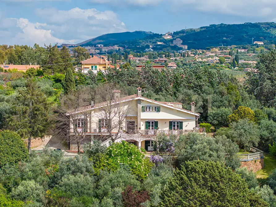 Immagine 3 di Casa indipendente in vendita  in Via di Grotte Maria 67 a Frascati