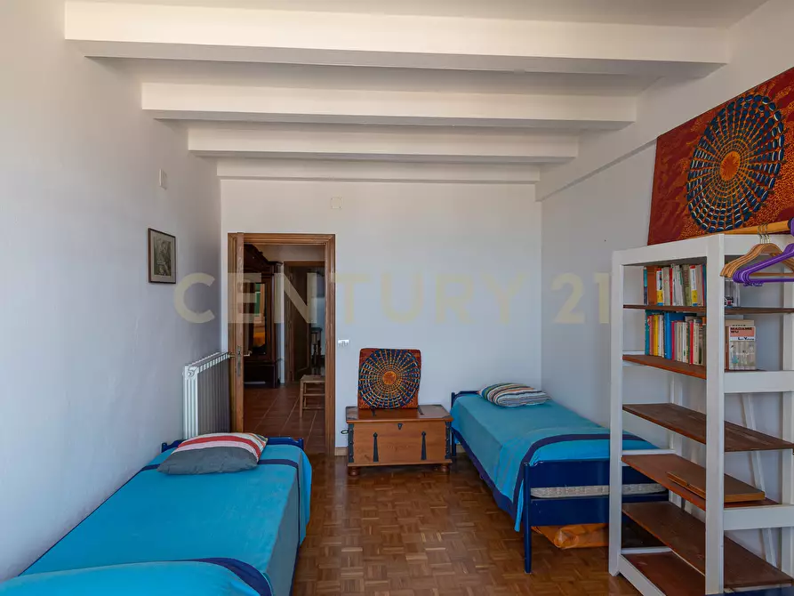 Immagine 14 di Pentalocale in vendita  in Via Amore 13 a Castiglione Della Pescaia