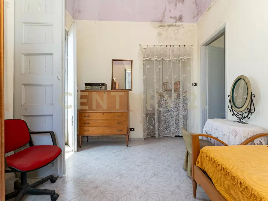 Immagine 49 di Villa in vendita  in Piazza F. M. Scuderi 7 a Viagrande