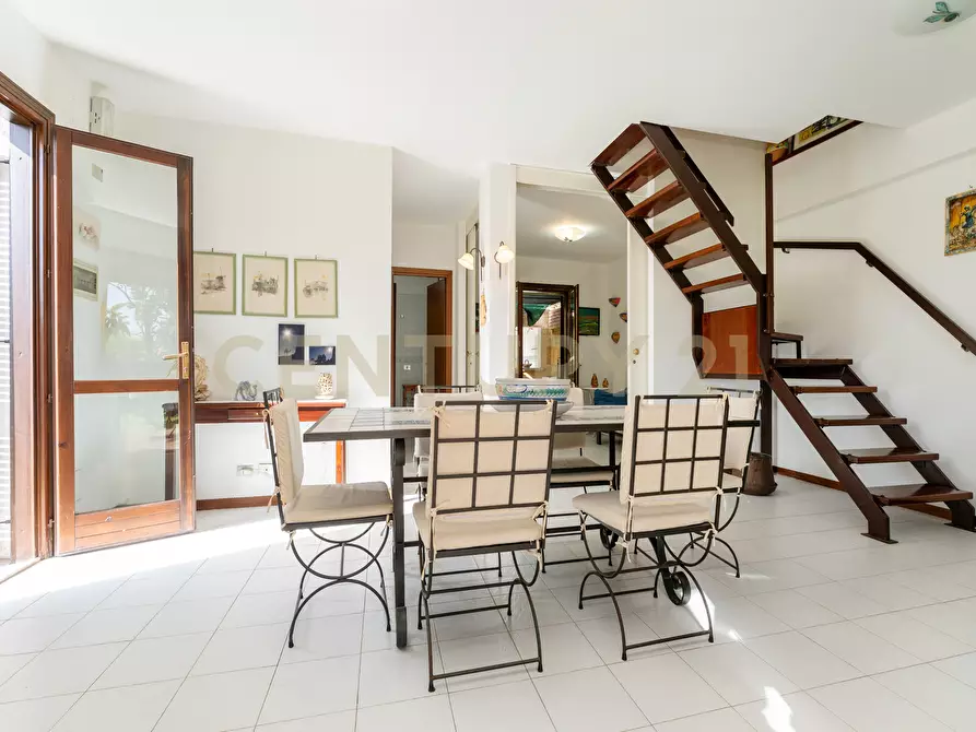 Immagine 19 di Villa in vendita  in Contrada Arcile a Augusta