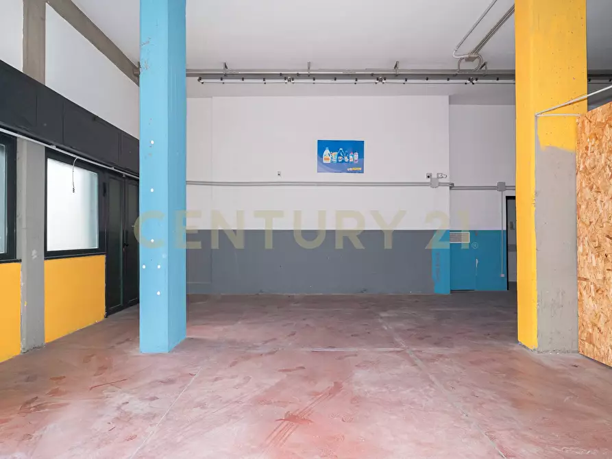 Immagine 8 di Attività artigianale in vendita  in Viale San Teodoro 4i a Catania
