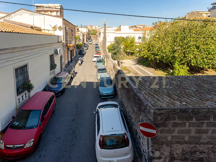 Immagine 5 di Porzione di casa in vendita  in Via Stagno 67 a Catania