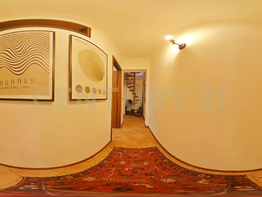 Immagine 55 di Casa indipendente in vendita  in Via Etnea 419 a Tremestieri Etneo