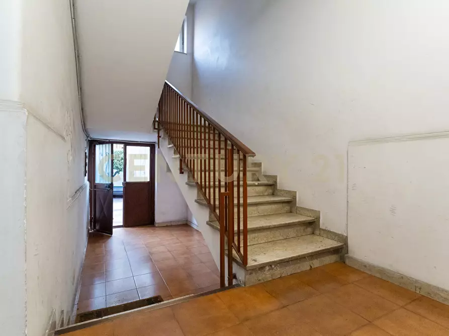 Immagine 30 di Pentalocale in vendita  in Viale Andrea Doria 13 a Catania