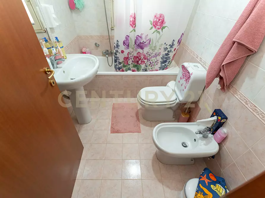 Immagine 10 di Villa in vendita  in Via Emanuela Setticarraro 59 a Belpasso
