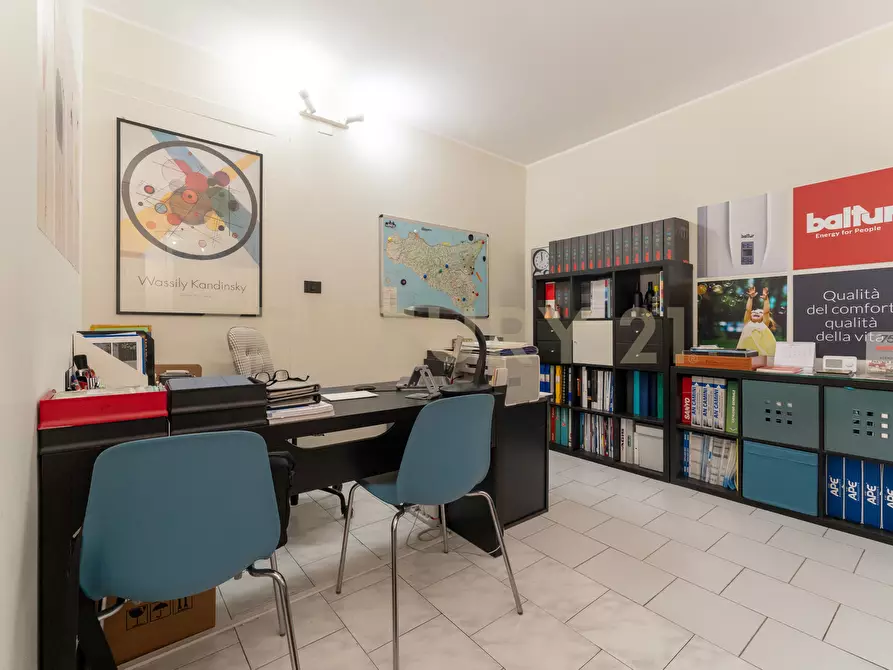 Immagine 19 di Ufficio in vendita  in Via Grazia Deledda 17/A a Catania