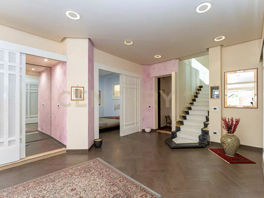 Immagine 30 di Villa in vendita  in Via G. Pezzana 11 a Aci Castello