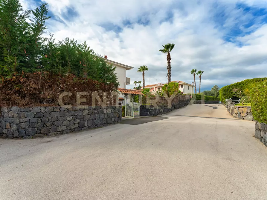 Immagine 81 di Villa in vendita  in Via Porto Marretti 17 a Mascalucia