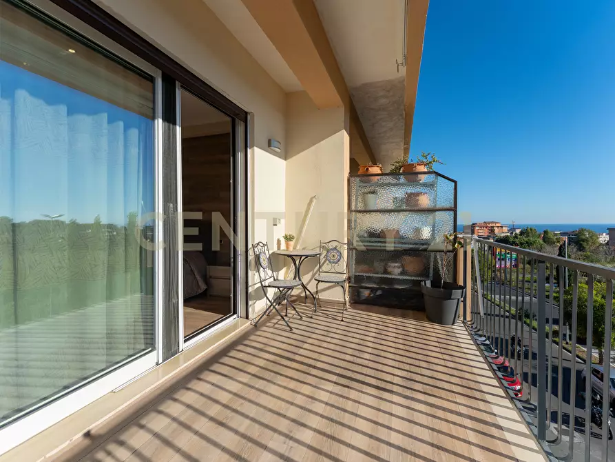 Immagine 11 di Pentalocale in vendita  in Via Lo Jacono Francesco 53 a Sant'agata Li Battiati