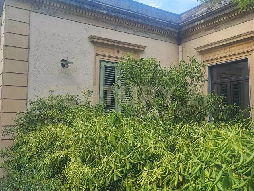 Immagine 5 di Palazzo in vendita  in Viale Regina Margherita 27 a Messina