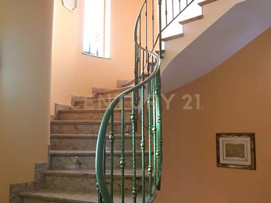 Immagine 4 di Villa in vendita  in Via Orgaz 110 a Milazzo