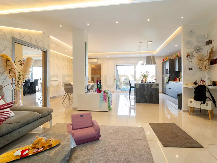 Immagine 138 di Casa indipendente in vendita  in via cristoforo colombo 19 a San Pietro Clarenza