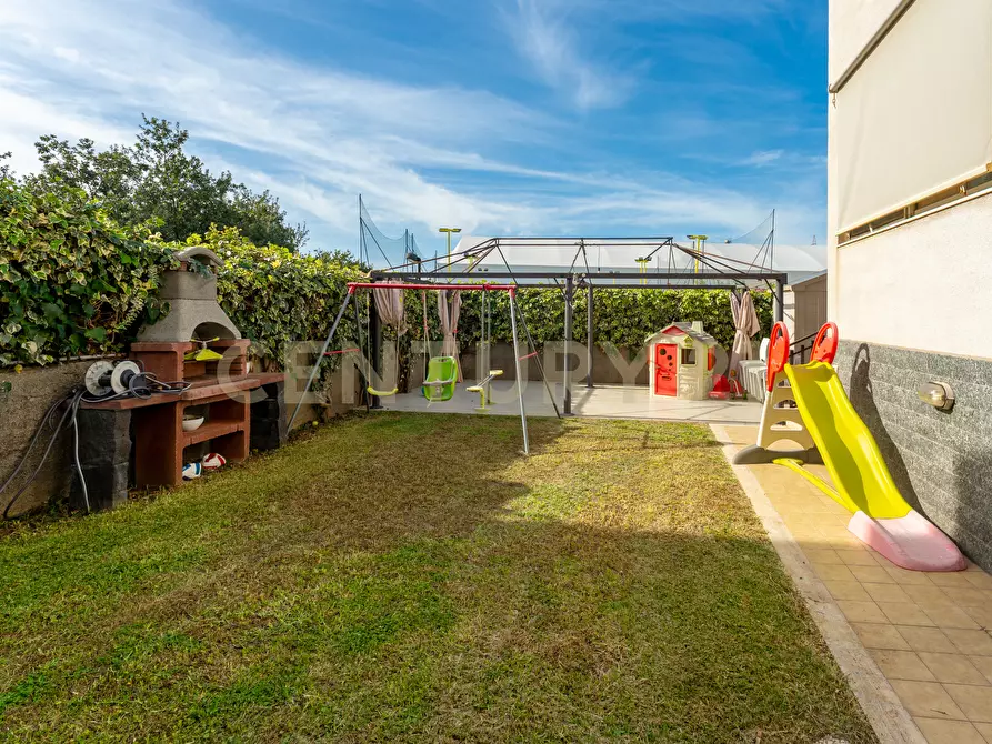 Immagine 11 di Casa semindipendente in vendita  in Via A. di Sangiuliano 42 a Sant'agata Li Battiati