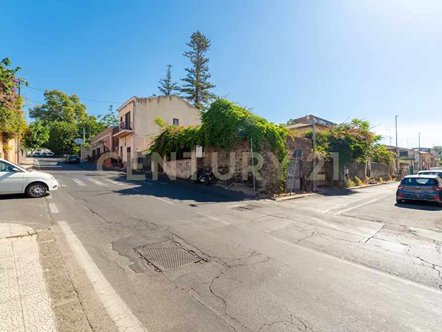 Immagine 1 di Villa in vendita  in Via Galermo 152 a Catania