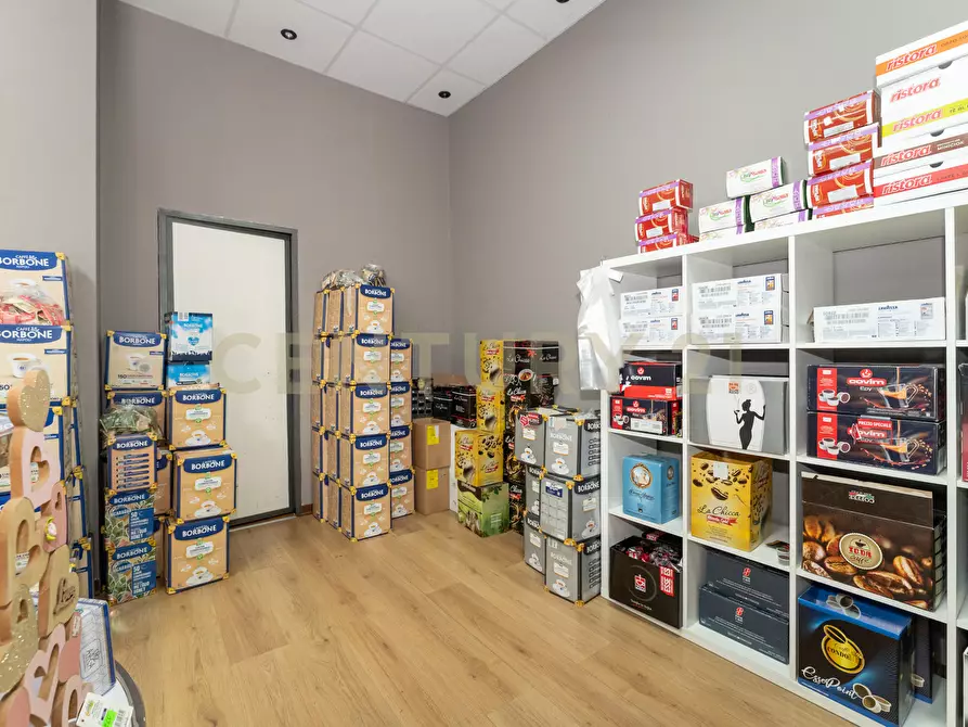 Immagine 63 di Casa indipendente in vendita  in Via Giuseppe Garibaldi 68-70-72 a Nicolosi