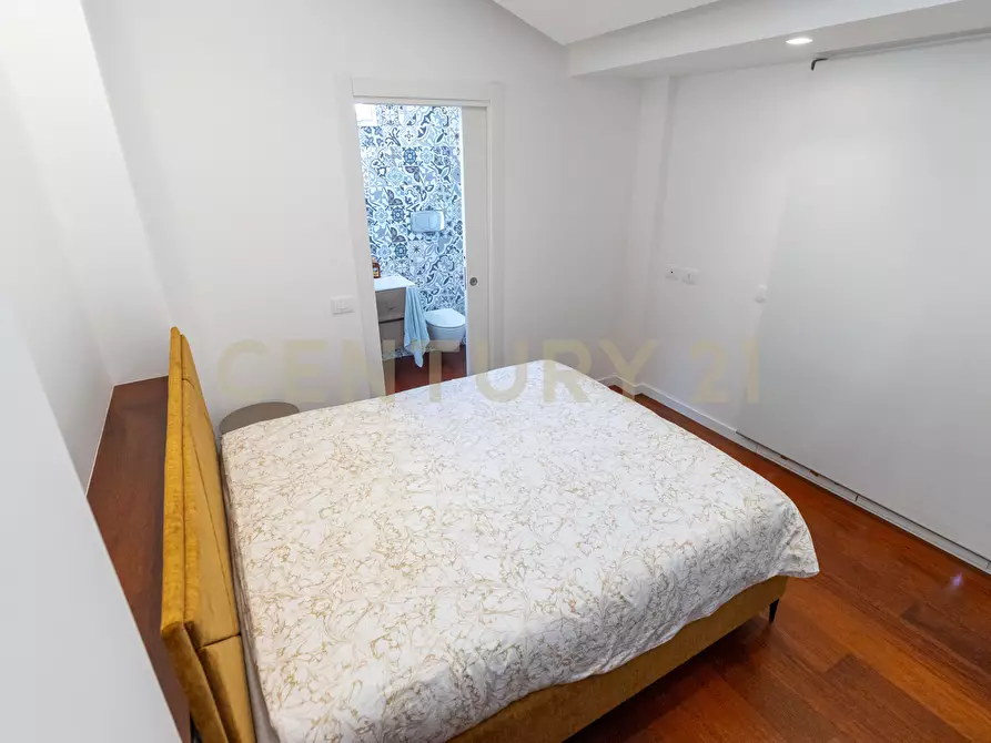 Immagine 30 di Villa in vendita  in SS284 a Adrano