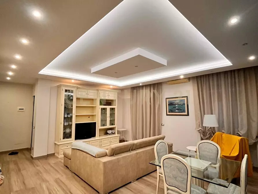 Immagine 2 di Pentalocale in vendita  in Via Rasà 3 a Catania