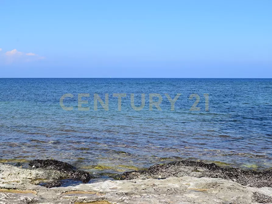 Immagine 39 di Villa in vendita  in Contrada Gisira 2/A a Augusta