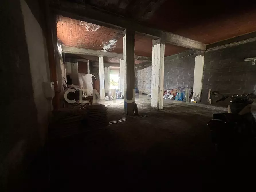 Immagine 6 di Garage in vendita  in Via Livorno 89 a Misterbianco