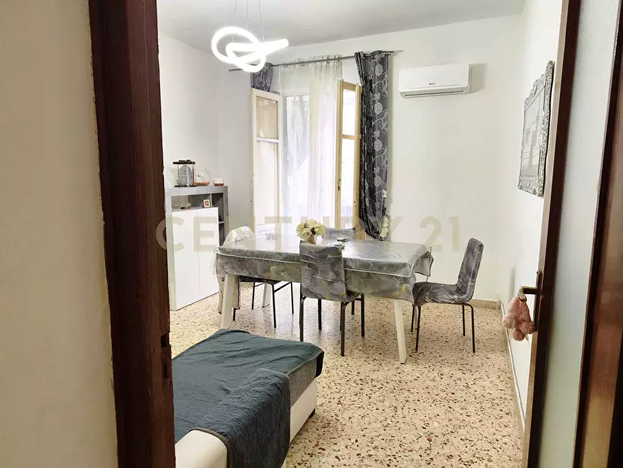 Immagine 6 di Bilocale in vendita  in Via Scillato 34 a Palermo