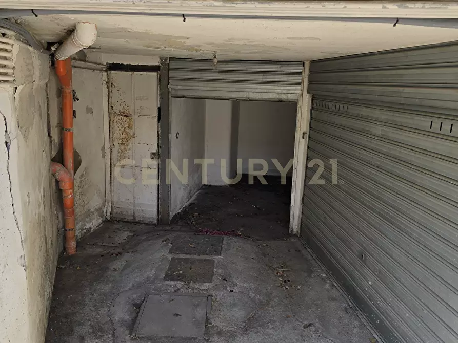 Immagine 8 di Garage in vendita  in Via Don Luigi Sturzo a Sant'agata Li Battiati