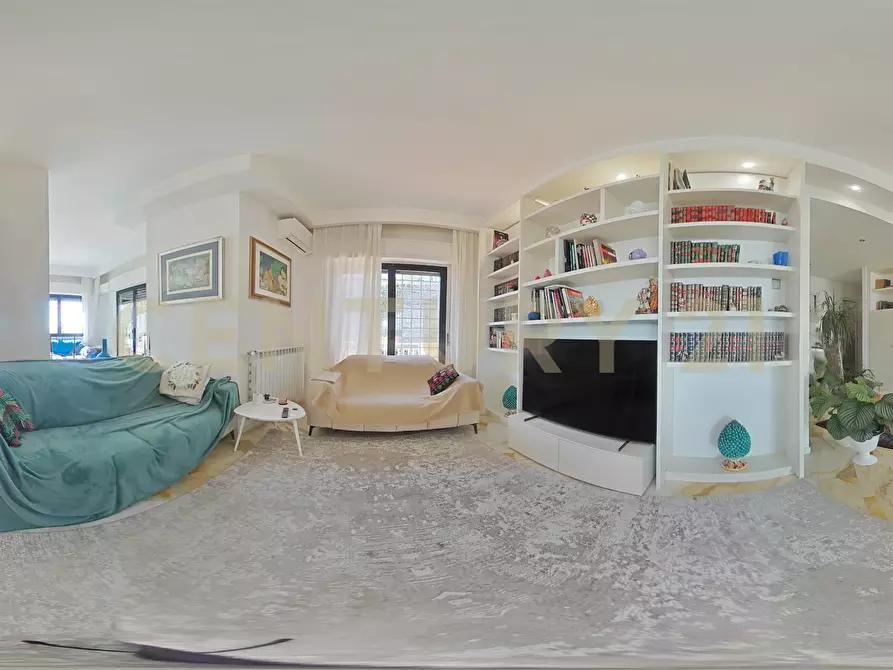 Immagine 105 di Villa in vendita  in Via Antonello da Messina 57 a Aci Castello