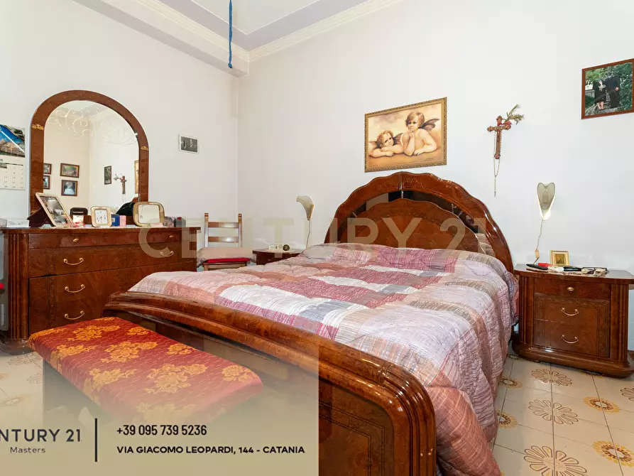 Immagine 24 di Trilocale in vendita  in Via Caduti del Lavoro 2 a Gravina Di Catania