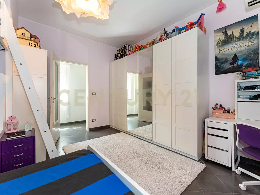 Immagine 16 di Quadrilocale in vendita  in Via Veglia 1 a Catania