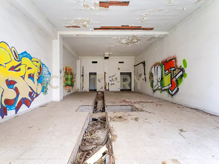 Immagine 53 di Palazzo in vendita  in SP13 53 a Motta Sant'anastasia