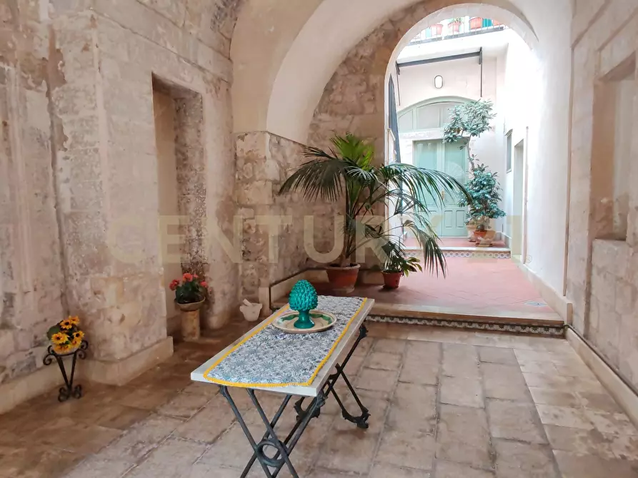 Immagine 50 di Casa indipendente in vendita  in Strada Pellico 26 a Modica