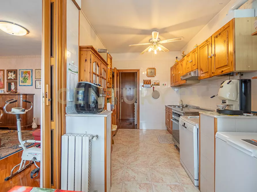 Immagine 20 di Trilocale in vendita  in Via Ettore Arena 201 a Roma