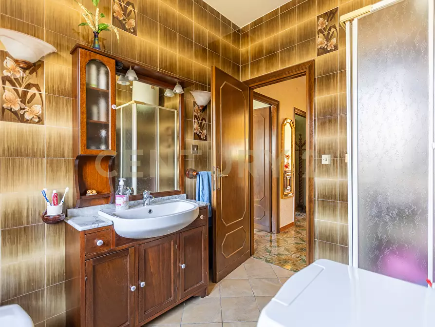 Immagine 31 di Trilocale in vendita  in Via Francavilla Fontana 37 a Roma