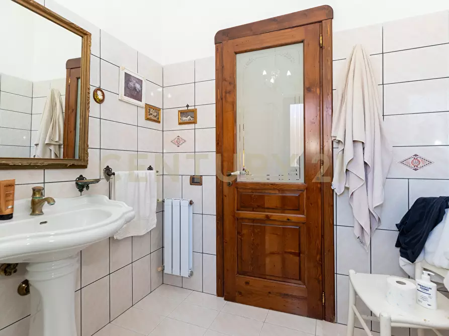 Immagine 30 di Casa indipendente in vendita  in Via Alessandria 80 a San Giovanni La Punta