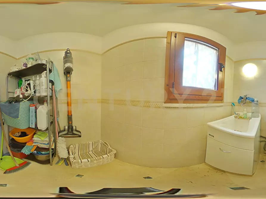 Immagine 87 di Appartamento in vendita  in Via Antonino di Sangiuliano 298 a Catania