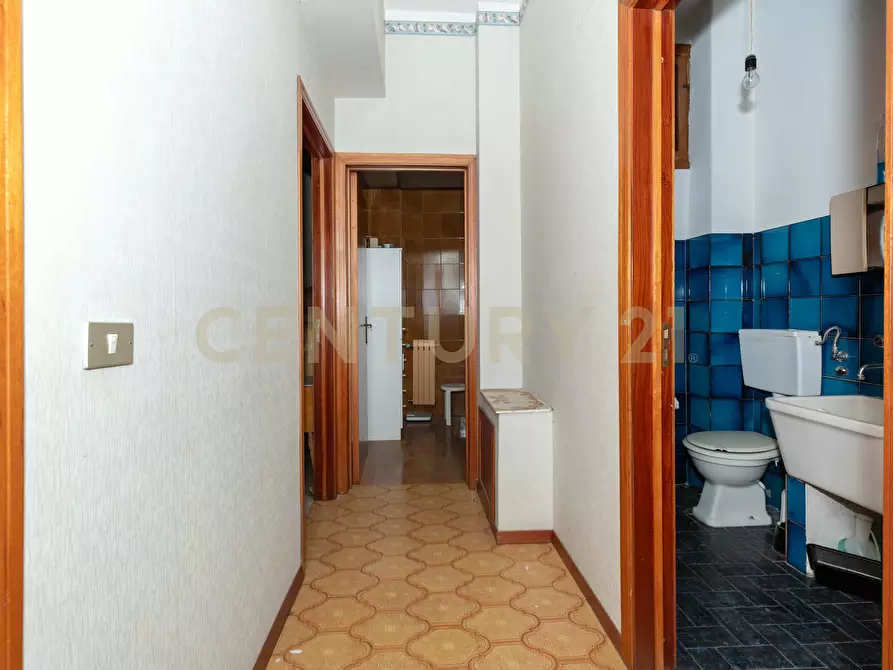 Immagine 34 di Quadrilocale in vendita  in Via Catania 310 a Adrano