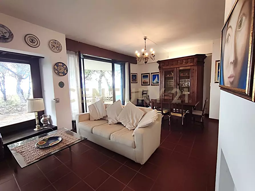 Immagine 10 di Villa in vendita  in via degli olivi 15 a Castiglione Della Pescaia
