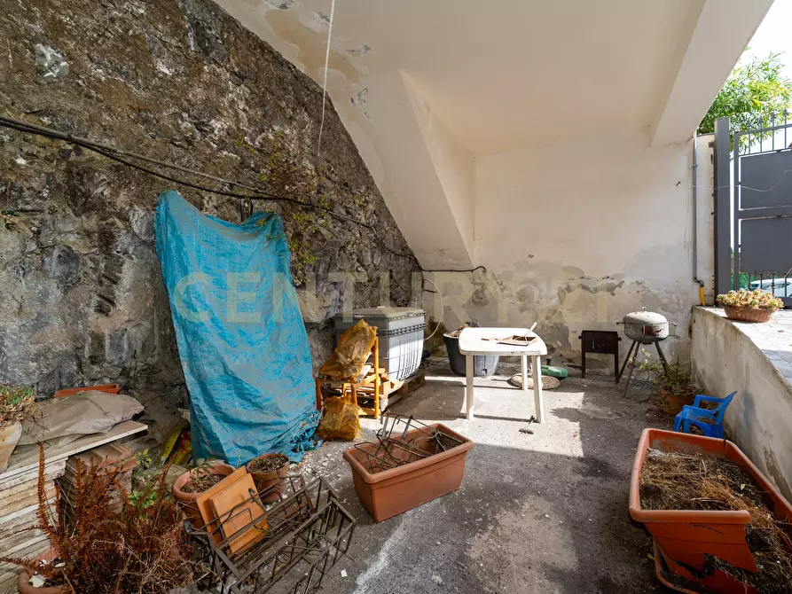 Immagine 29 di Casa indipendente in vendita  in Via Monte Grappa 8 a Zafferana Etnea