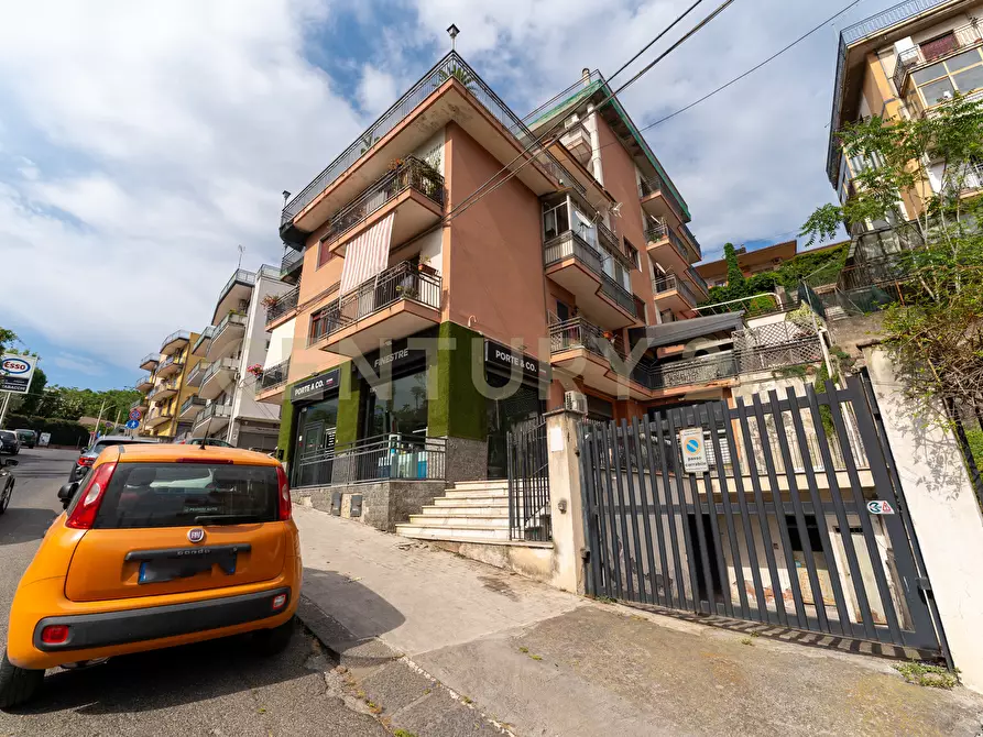 Immagine 47 di Trilocale in vendita  in Via Lo Jacono Francesco 19 a Sant'agata Li Battiati