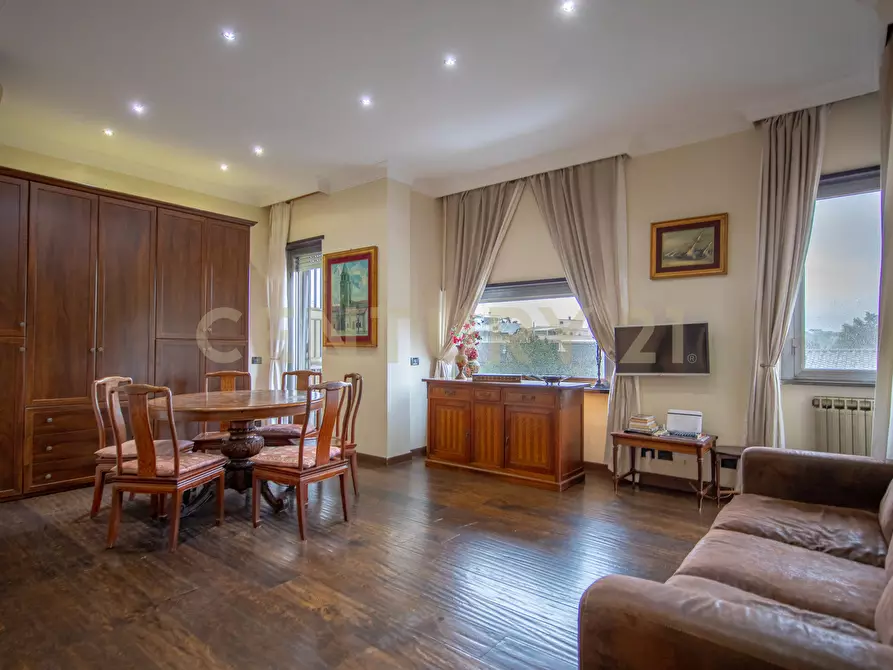 Immagine 1 di Trilocale in vendita  in Via Aurelia 301 a Roma