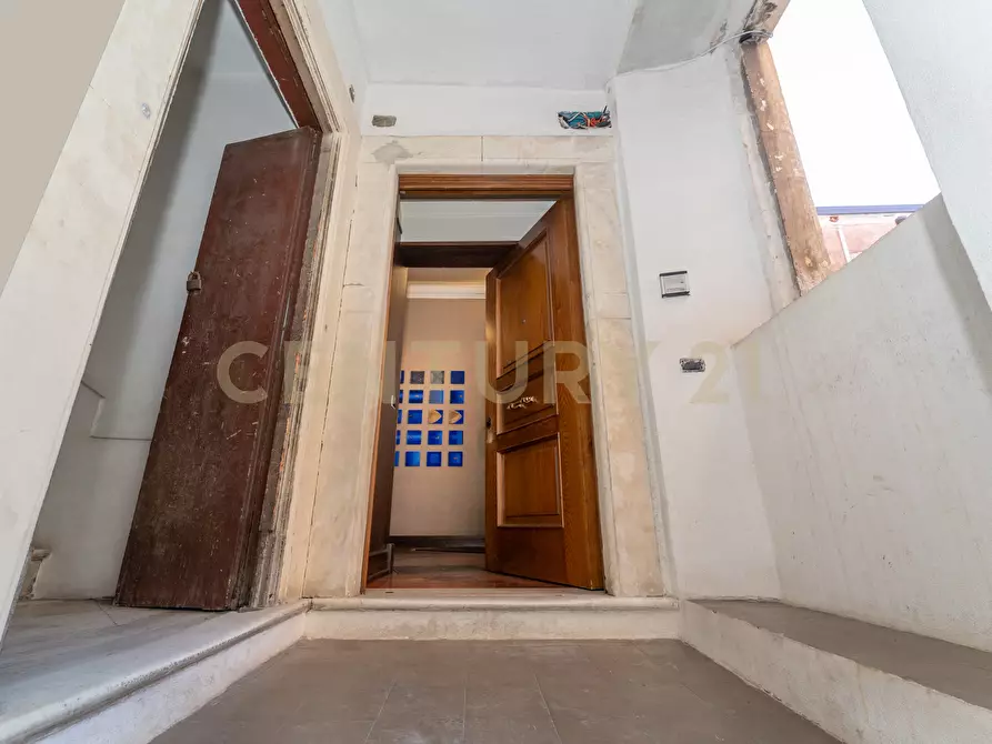 Immagine 2 di Appartamento in vendita  in Via del Vecchio Bastione a Catania