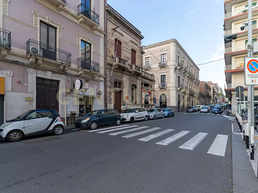 Immagine 17 di Bar / Ristorante in vendita  in Via Vincenzo Giuffrida a Catania