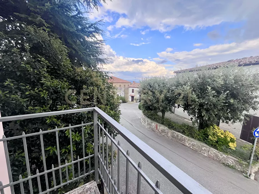 Immagine 32 di Villa in vendita  in Piazza Barbana 35 a Scansano