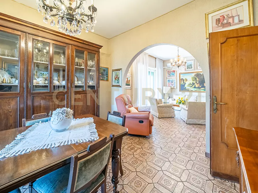 Immagine 9 di Quadrilocale in vendita  in Via Giovanni Verga 81 a Roma
